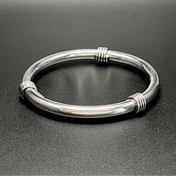 Vintage Taxco Mexico sterling silver bangle bracelet - Picture 7 of 9